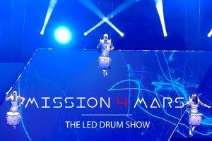 mission4mars%20flying%20drum%20show%20n%C3%BCrnberg_4